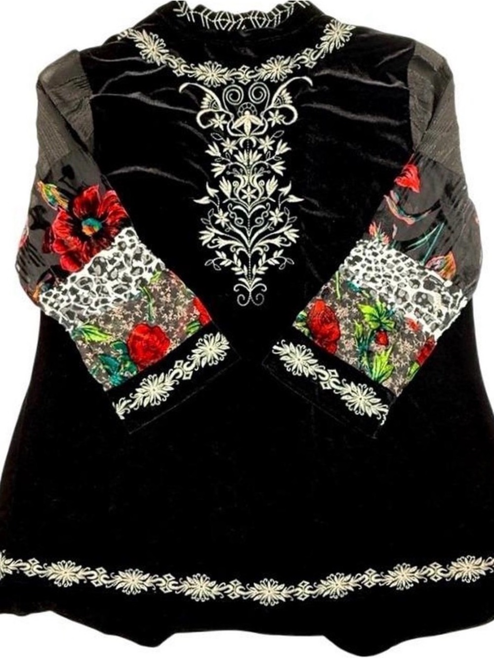 ๐๐๐BOGOHO๐๐๐John Mark Embroidered Velvet Cardigan with Floral Patchwork-Large - Picture 2 of 6